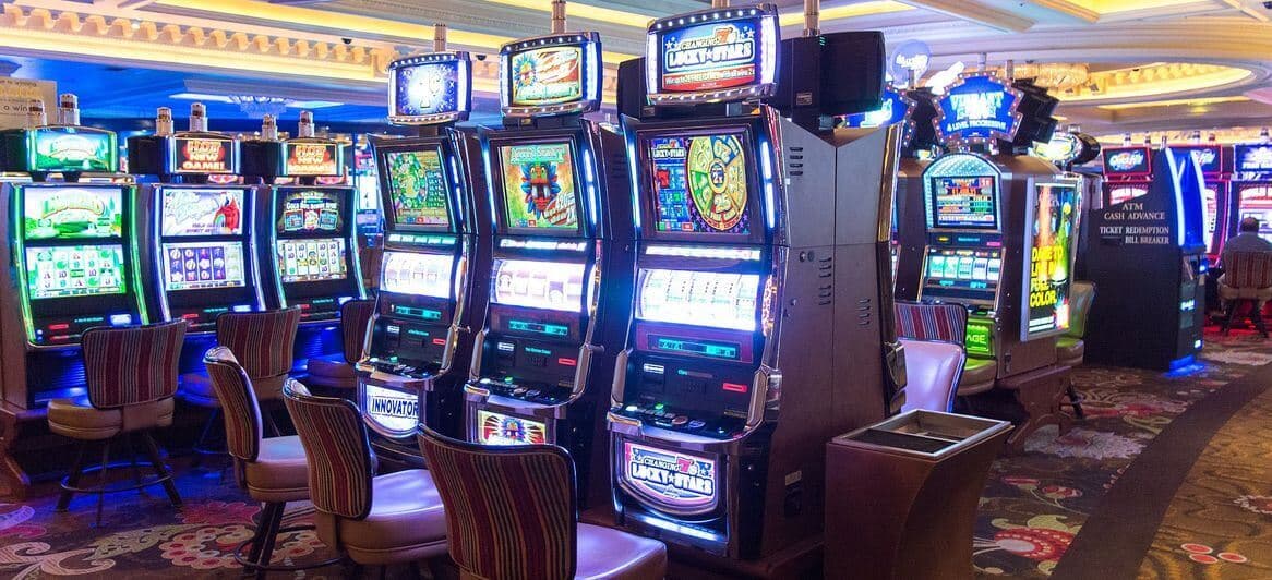 Keseruan Bermain dan Menang di qqpulsa Slot Tanpa Batas
