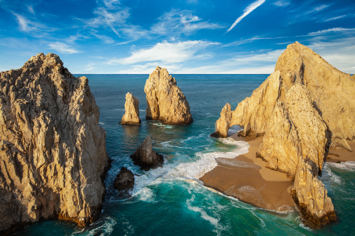 Cabo San Lucas Nightlife – Where to Go According to Cabo Verified