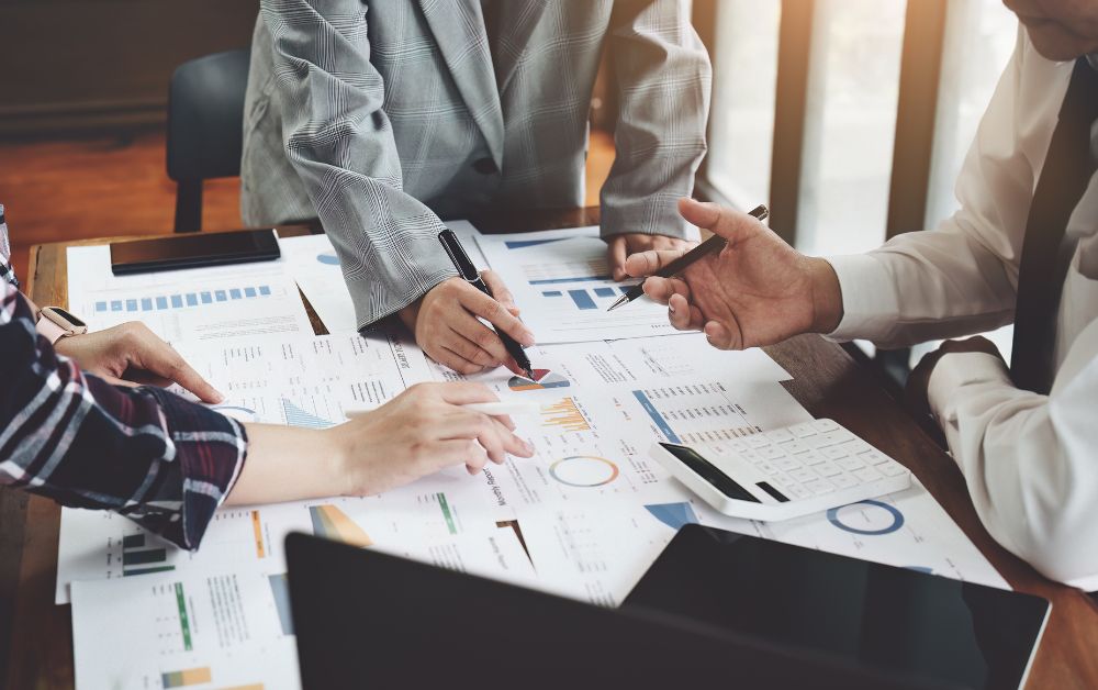 Tips for Navigating Federal and State Contracts and Grants Simultaneously
