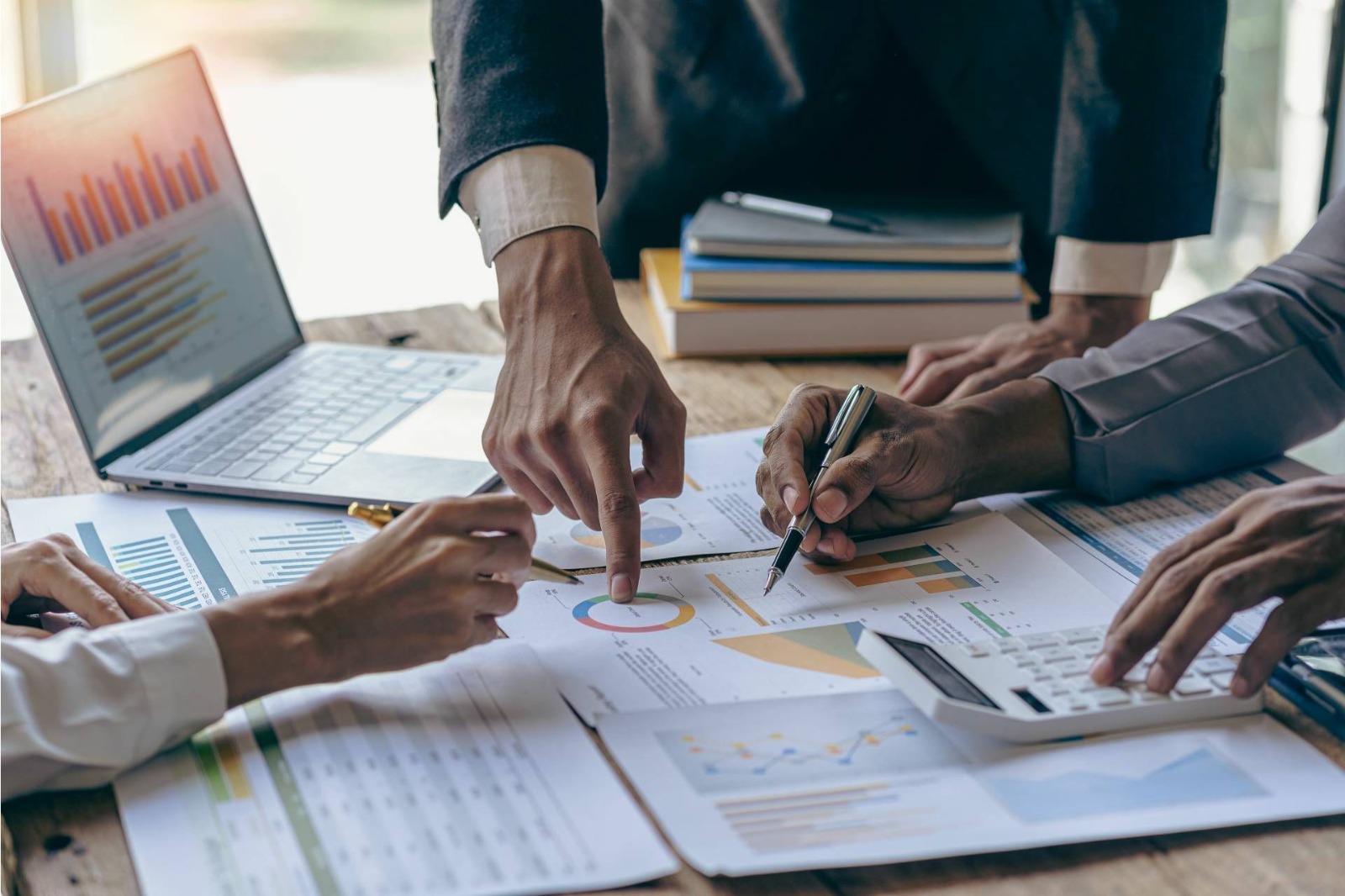 Why Leading Agencies Rent LinkedIn Account from Akountify