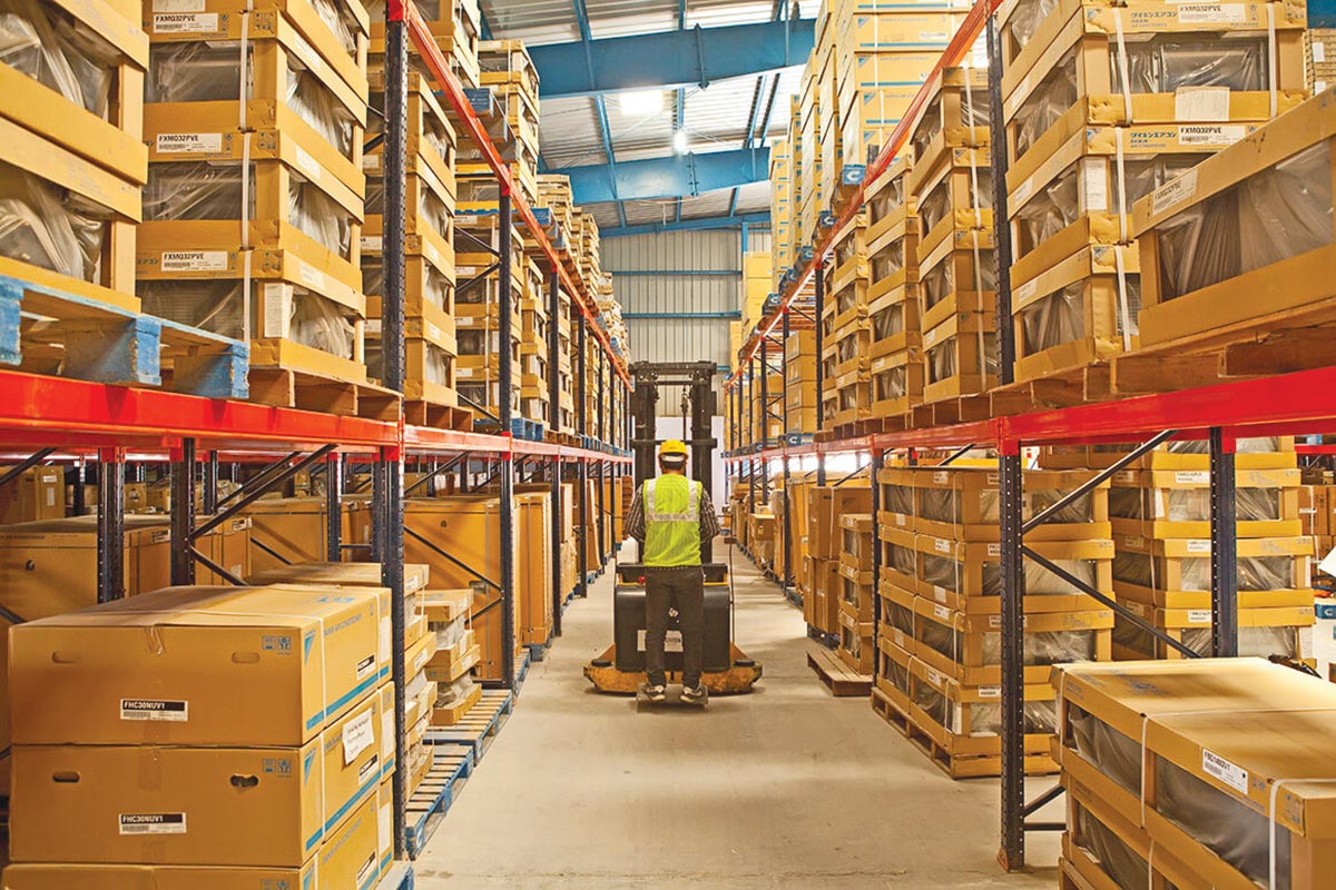 How to Quickly Locate Available Warehouses Near Me