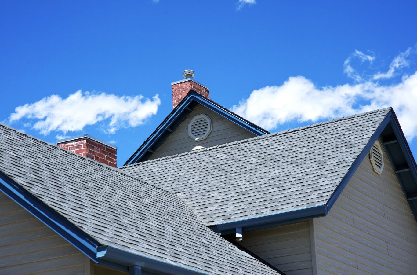 Professional Roofing Contractors in Covington, LA Using Premium Materials