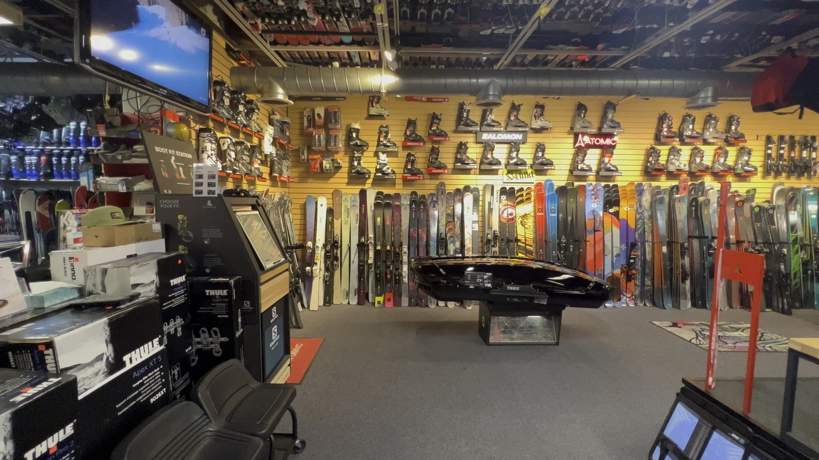 Ski Shop Andover, MA – Reliable Ski Shop Andover, MA for Skiing and Snowboarding