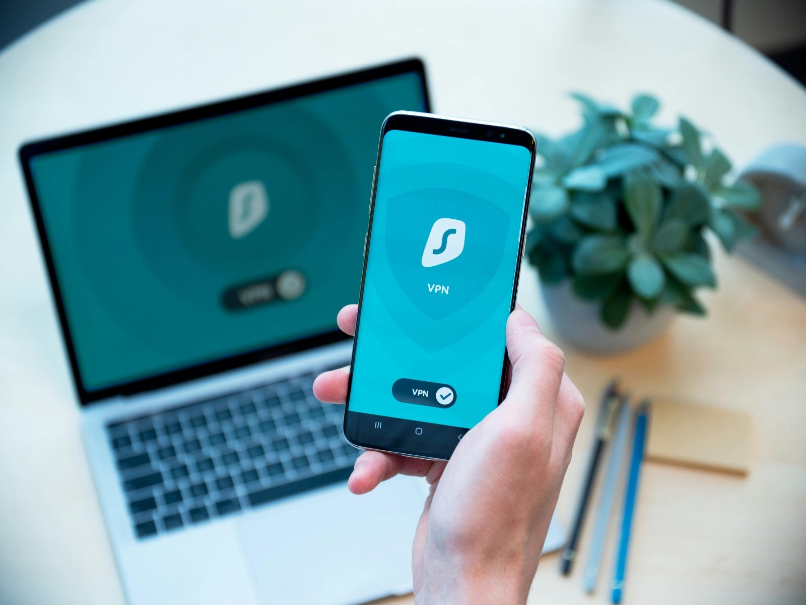 Advantages of Using a Pre Configured VPN Router