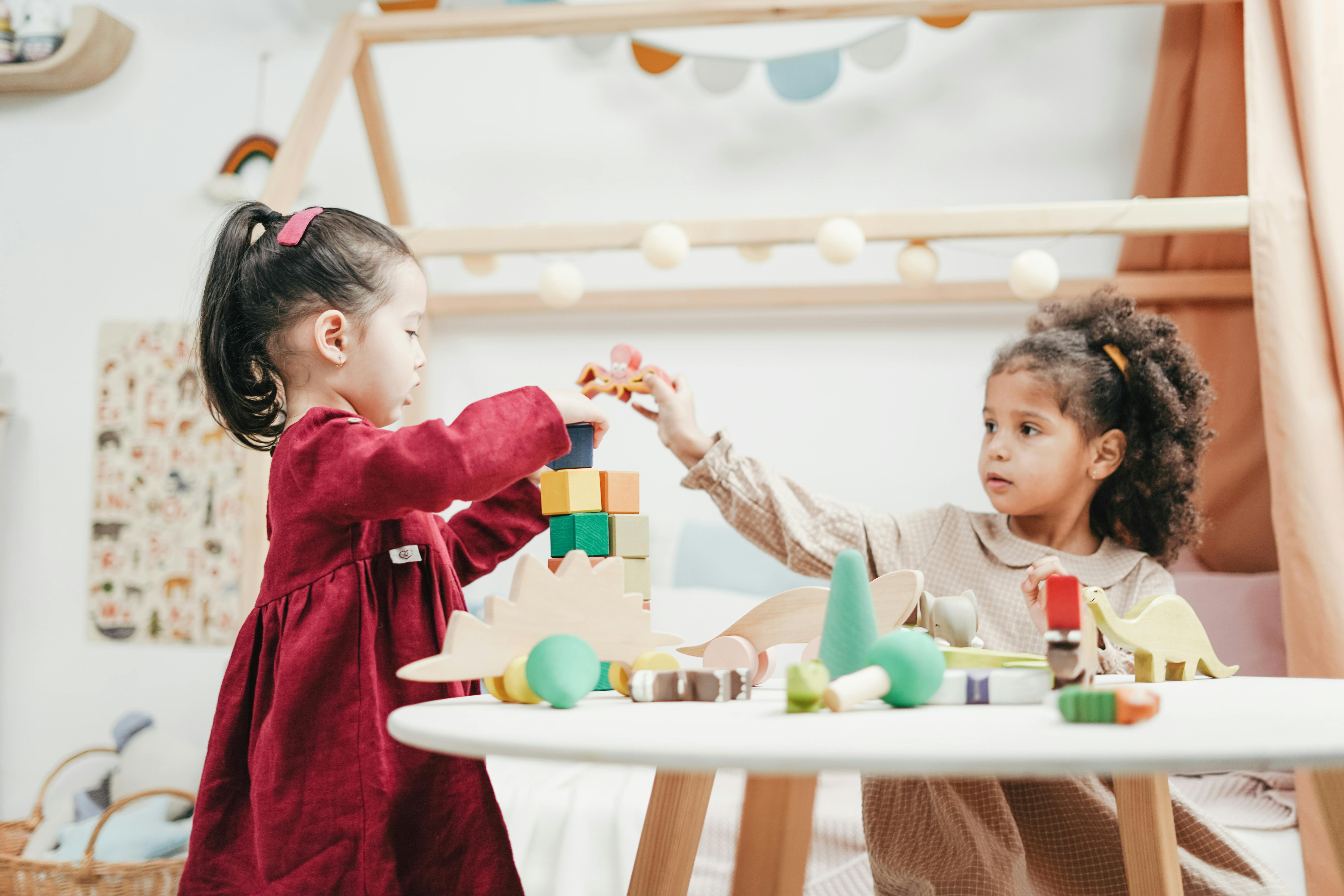 Best Daycare Centers for Safe and Loving Childcare