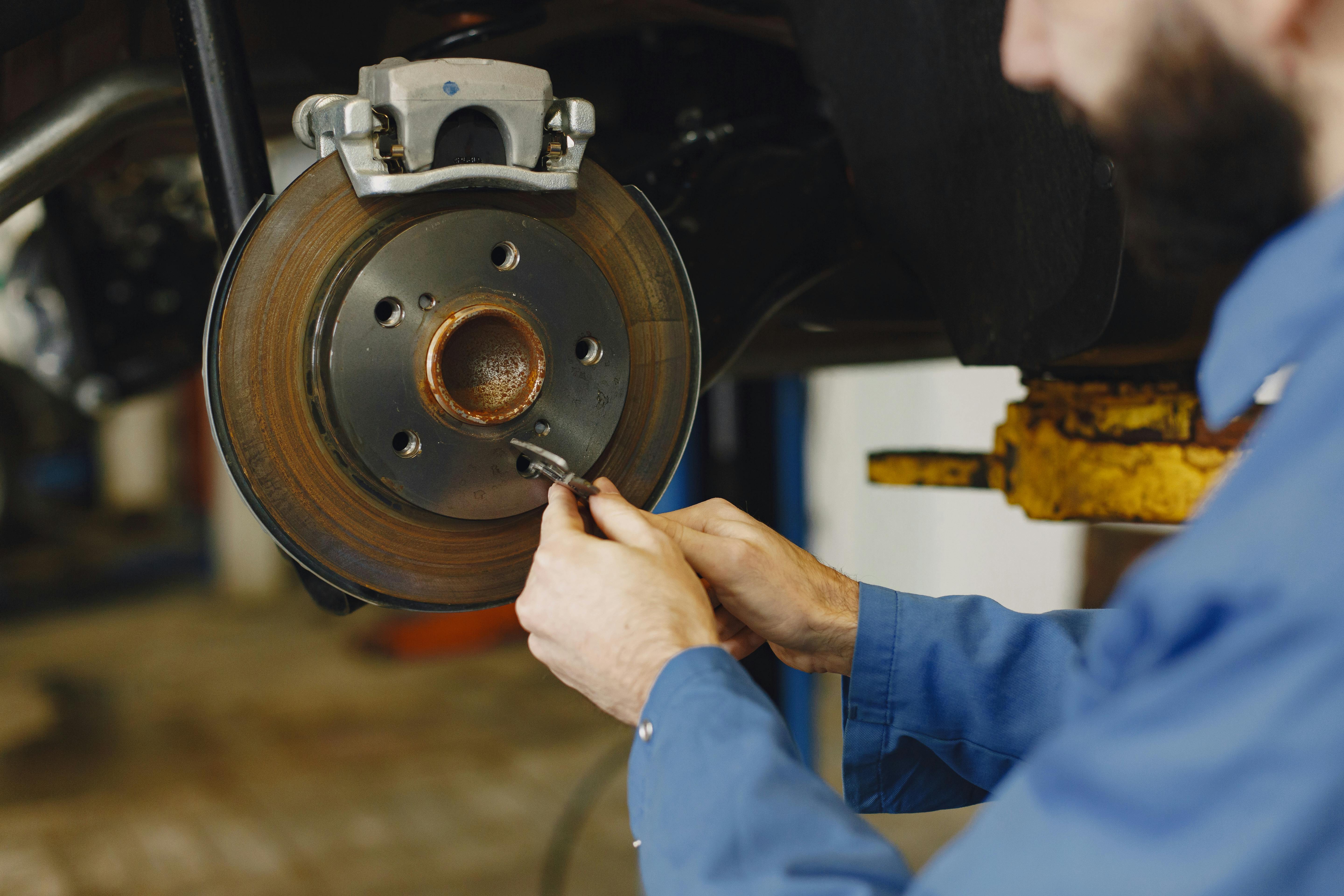 ASE-Certified Mechanic in Columbus, OH – Honest &amp; Reliable
